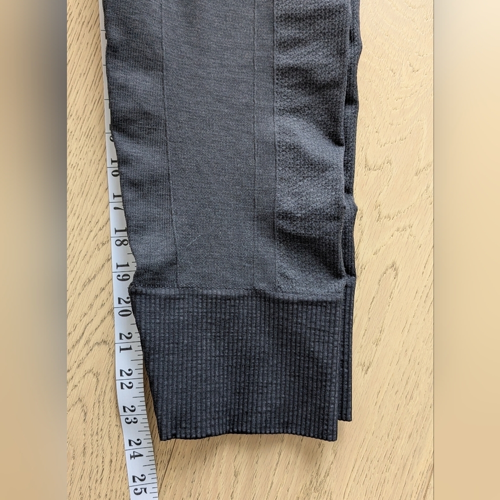 Lululemon sz M Ebb To Street Pant Dark Grey Seamless compression legging - Picture 8 of 9